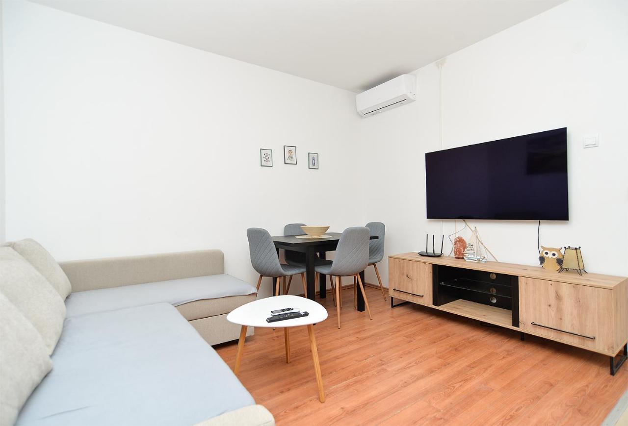 Apartmensts Arsen 928 プーラ エクステリア 写真