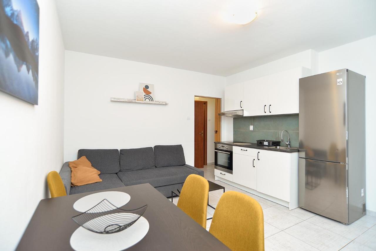 Apartmensts Arsen 928 プーラ エクステリア 写真